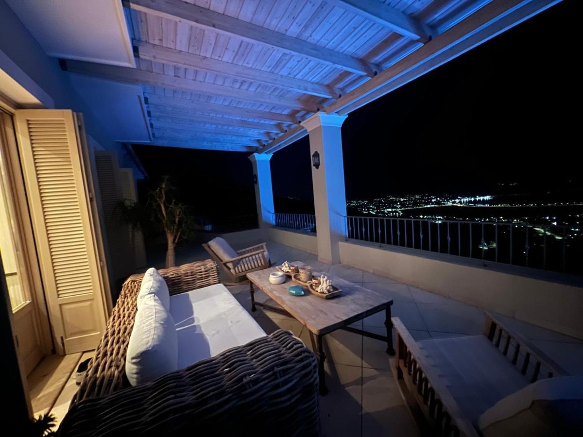 Endless Blue Villa Анависос Екстериор снимка